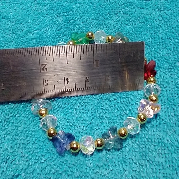 Multicolor butterfly goldtone stretch bracelet - Picture 3 of 3